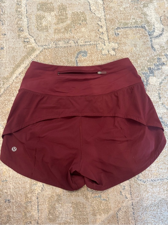 lululemon athletica Pants - lululemon athletica Women's Maroon Athletic Shorts
Size 4 Tall